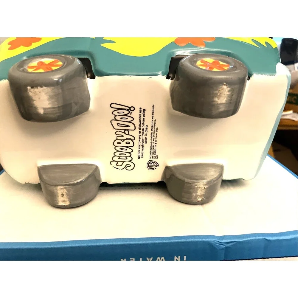 The Mystery Machine SCOOBY DOO Cookie Jar  Hanna-Barbera Warner Brothers. Clean!